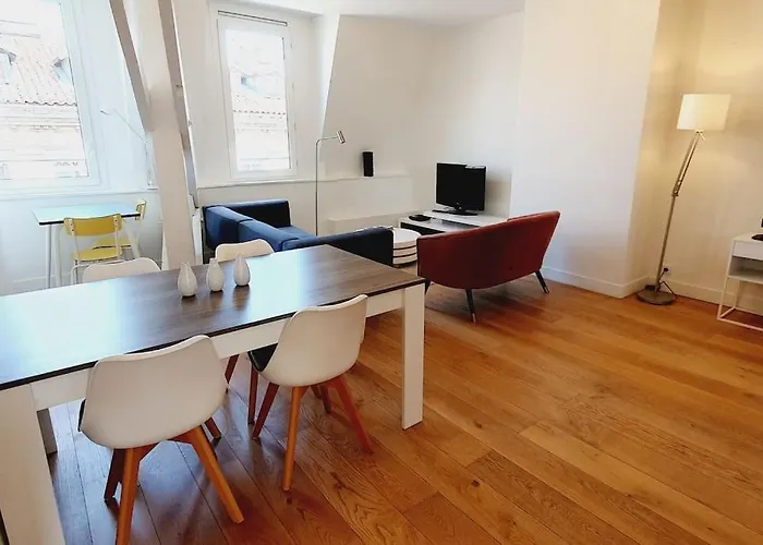 Hyper Centre 6 Pax شقة *